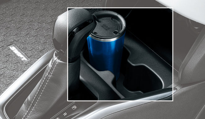 2023年モデルスズキスイフトのセンターコンソールドリンクホルダー(フロント2個)